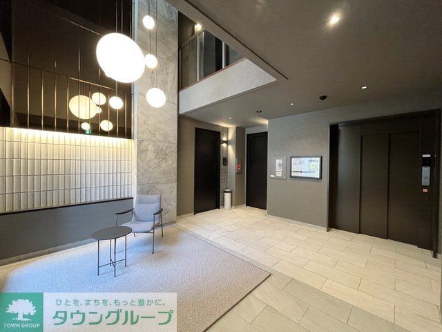 ロビー　エントランス