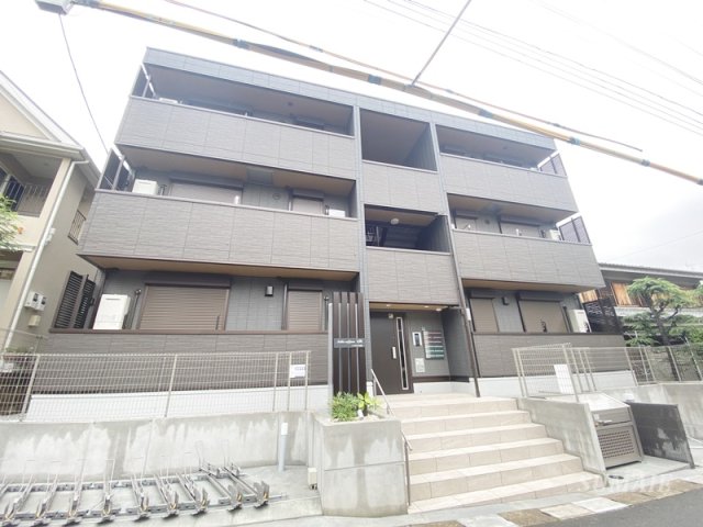 建物外観　落着いた雰囲気の外観☆