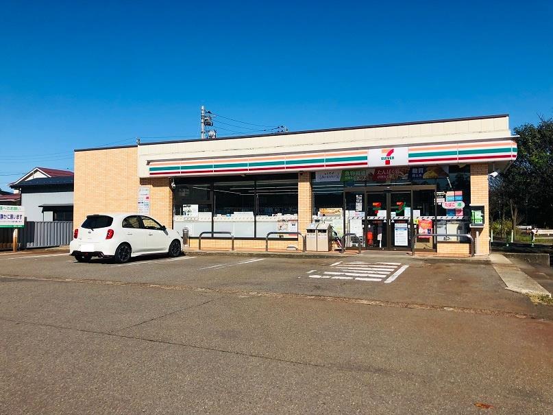 コンビニ　セブンイレブン上越子安店（コンビニ）まで625m