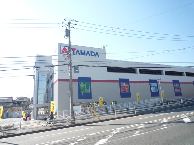 ショッピングセンター　ヤマダ電機（ショッピングセンター）まで380m