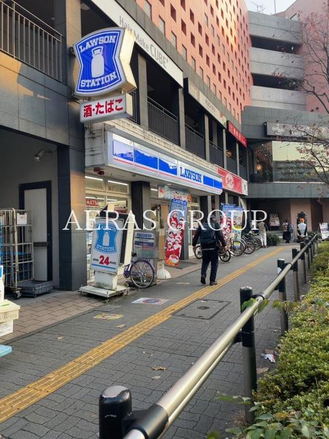 コンビニ　ローソン 東久留米駅東口店（コンビニ）まで606m
