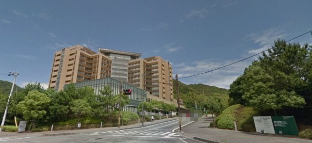 病院　医療センター（病院）まで324m