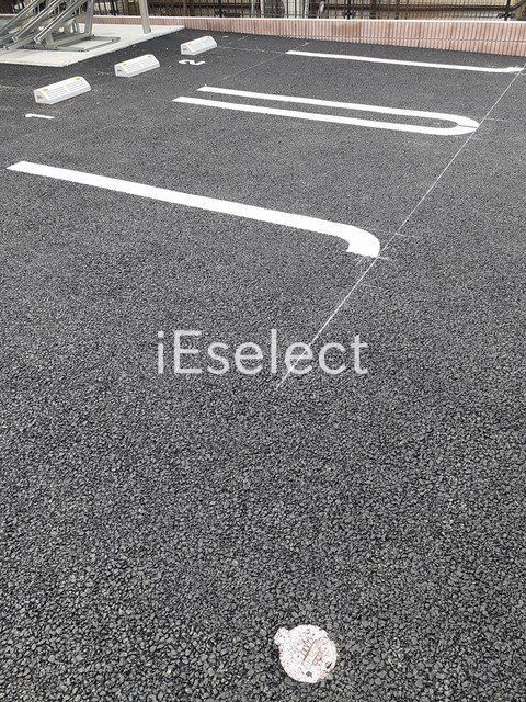 駐車場　敷地内駐車場