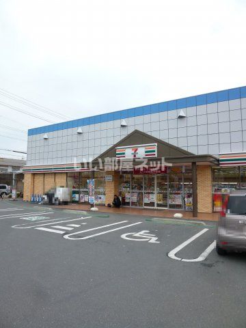 コンビニ　セブンイレブン 安曇川駅前店（コンビニ）まで895m