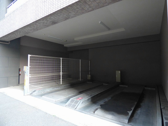 駐車場　駐車スペースもあります