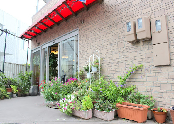 飲食店　やま（飲食店）まで414m