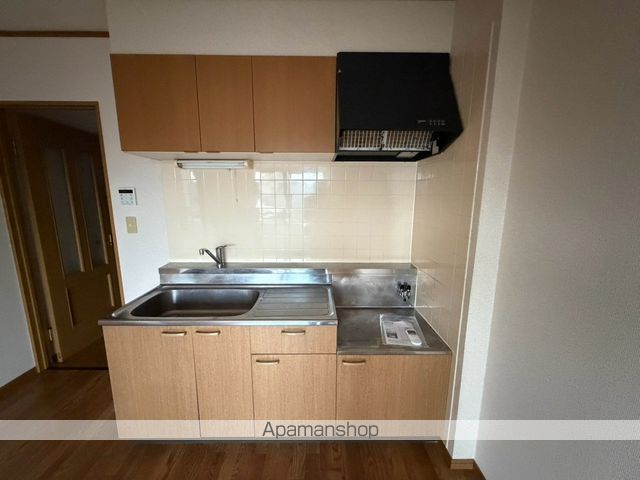 小田急江ノ島線 藤沢本町駅 徒歩7分 4階建 築26年のキッチン写真