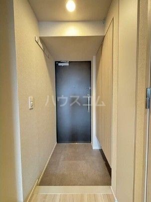 テラス横浜鶴見の玄関写真
