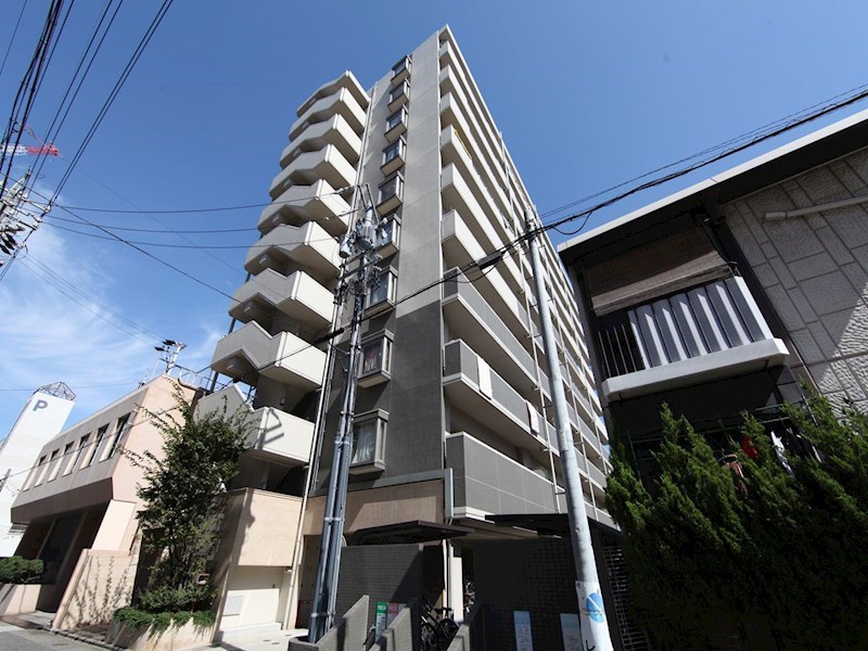 建物外観　外観　オートロック　防犯カメラ