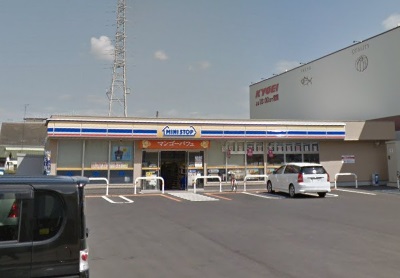 コンビニ　ミニストップ徳島南二軒屋町店（コンビニ）まで525m