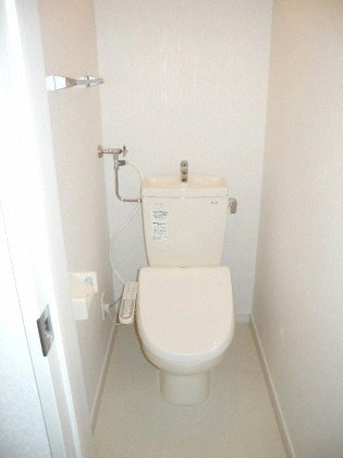 トイレ　ウォシュレット設置済みです！