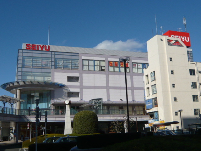 スーパー　西友 福生店（スーパー）まで582m