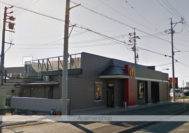 飲食店　マクドナルド長鶴店（飲食店）まで437m