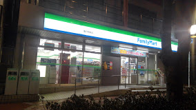 コンビニ　ファミリーマート亀戸駅南店（コンビニ）まで308m