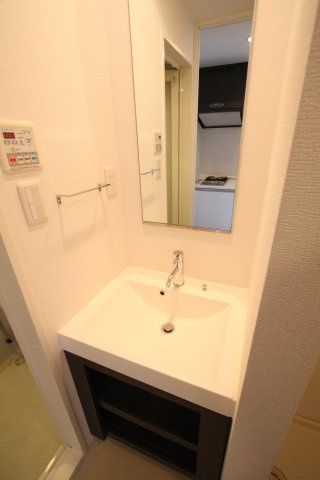 洗面設備　別タイプ参考写真　LA.XEBEC東十条　北区東十条2