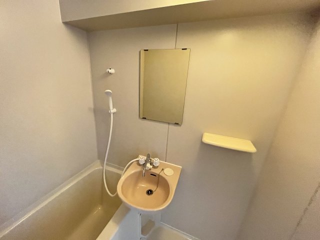 洗面設備　忙しい朝には欠かせない洗面所です