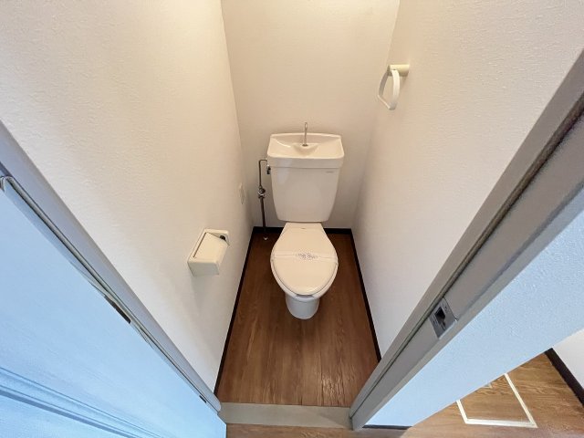 トイレ　トイレもきれいです