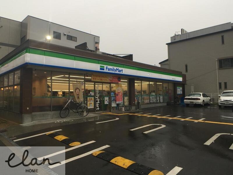 コンビニ　ファミリーマート東中浜六丁目店（コンビニ）まで142m
