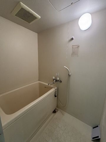 バス・シャワールーム　参考写真（同物件別部屋）