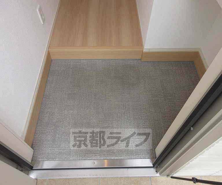 玄関　来客にも安心の広さです