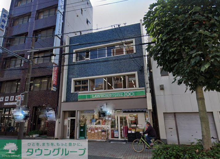 コンビニ　ローソンストア100金山店（コンビニ）まで350m