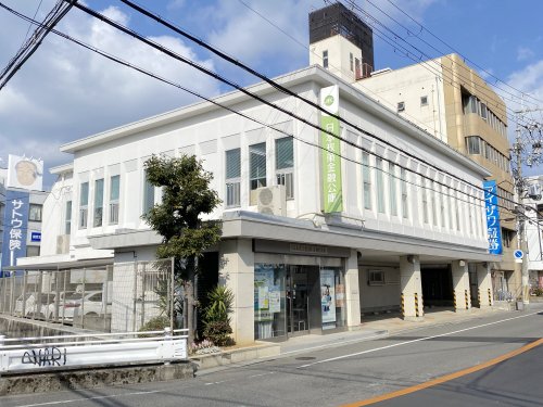 銀行　日本政策金融公庫泉佐野支店国民生活事業（銀行）まで276m