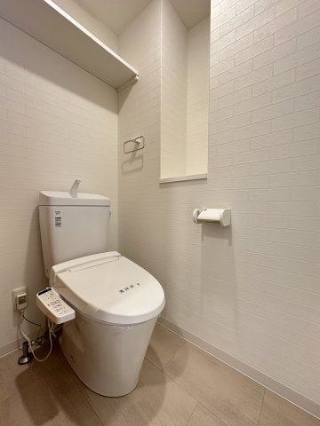 トイレ　※写真別部屋使用