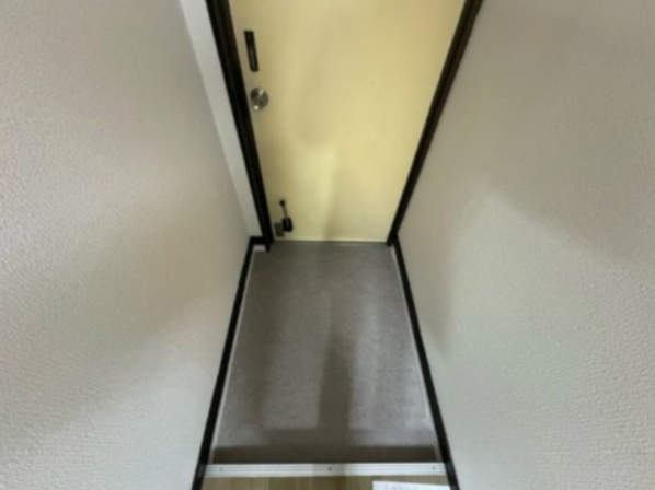 玄関　※同施工会社のイメージ写真※