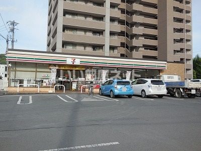 コンビニ　セブンイレブン 鹿児島城西3丁目店（コンビニ）まで274m