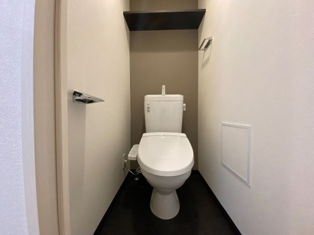 トイレ　トイレもきれいです