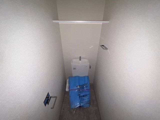 エステムコート新大阪XVIIベイスのトイレ写真