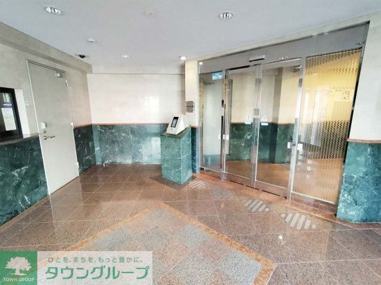 エントランス　エントランス