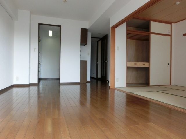 その他部屋・スペース　南向きバルコニー日当たり良好