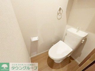 MELLAS小島新田のトイレ写真