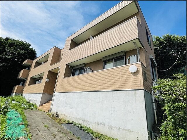 建物外観　ソレイユ　外観