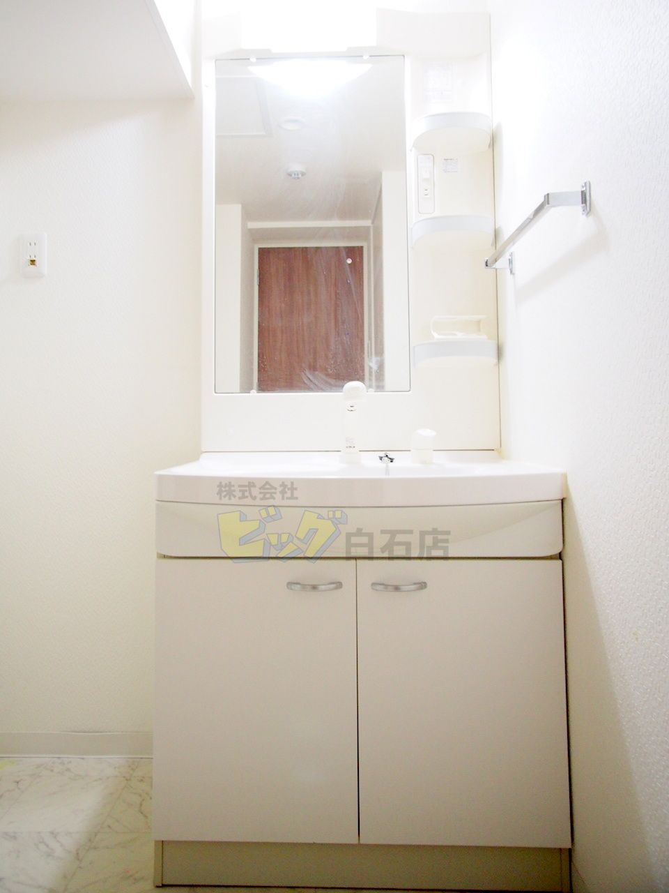 洗面設備　シャンプードレッサー完備しています♪