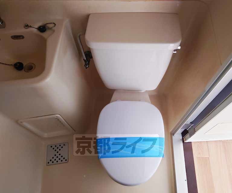 トイレ　ユニットバスです