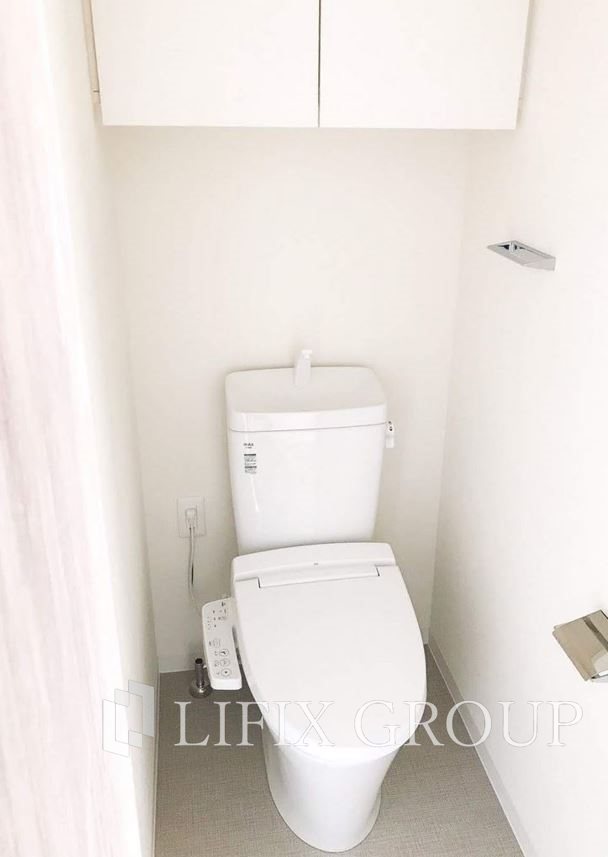 デラモット浅草エストのトイレ写真