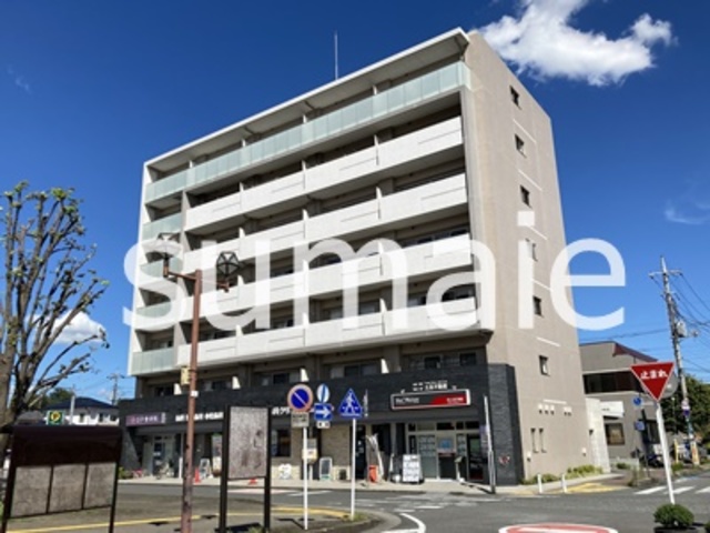 建物外観　鉄筋コンクリート造のマンションです。
