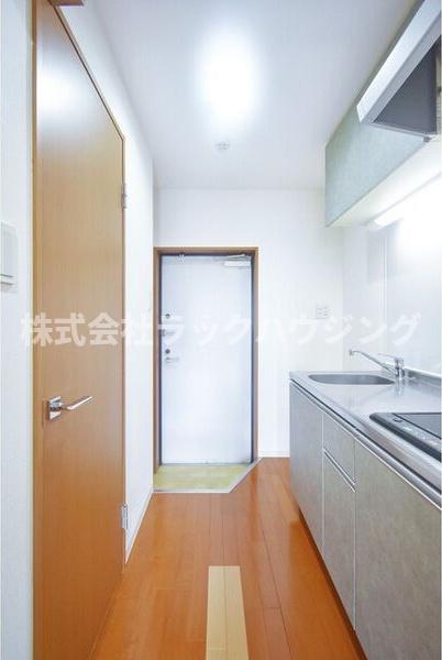 玄関　お部屋探しはラックハウジング♪