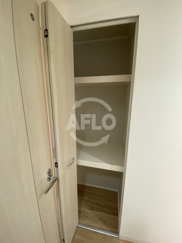 収納　ヴァンドーム梅田北　物入