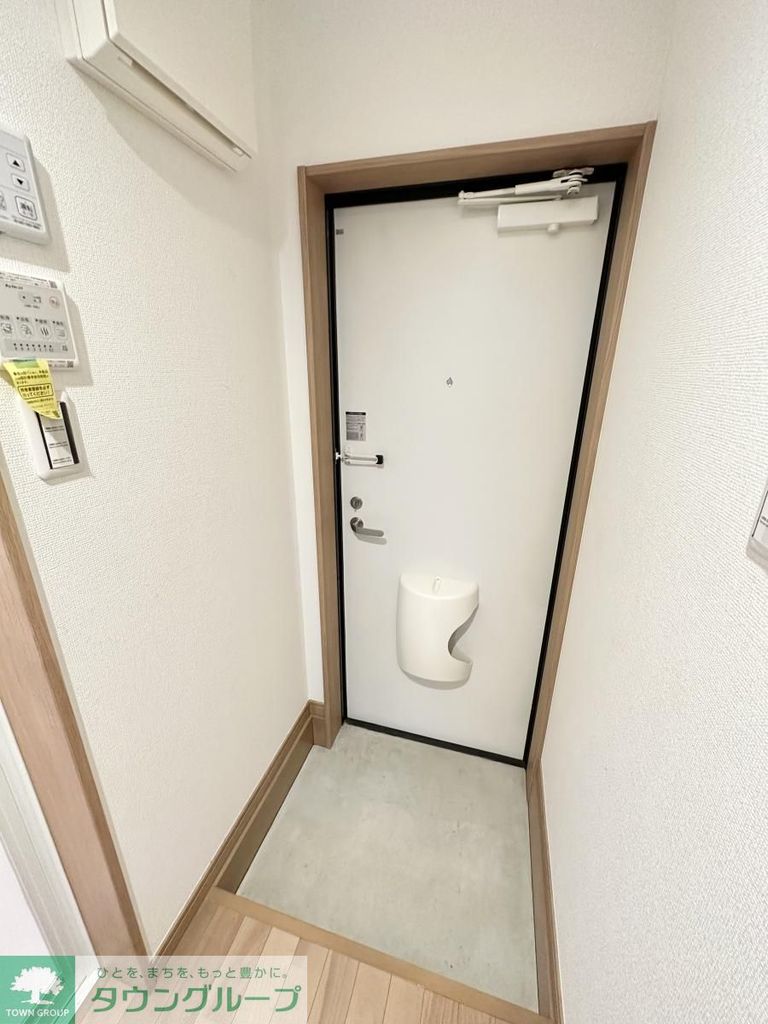メゾン追浜の玄関写真