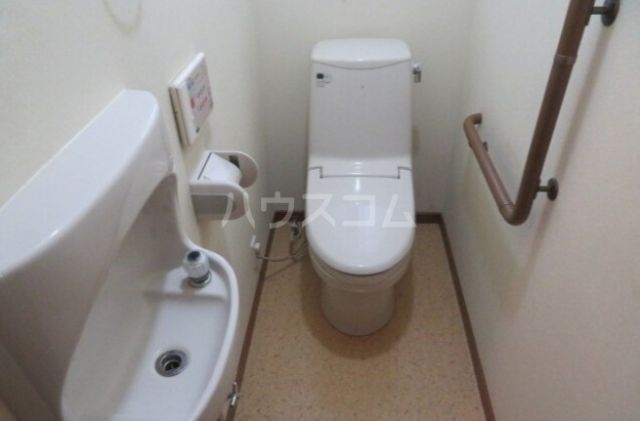 本町6丁目貸家のトイレ写真