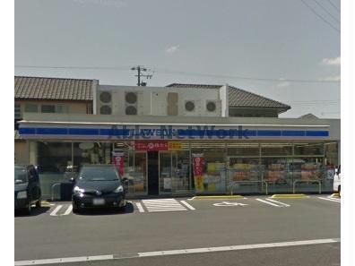 コンビニ　ローソン安城桜井町店（コンビニ）まで825m