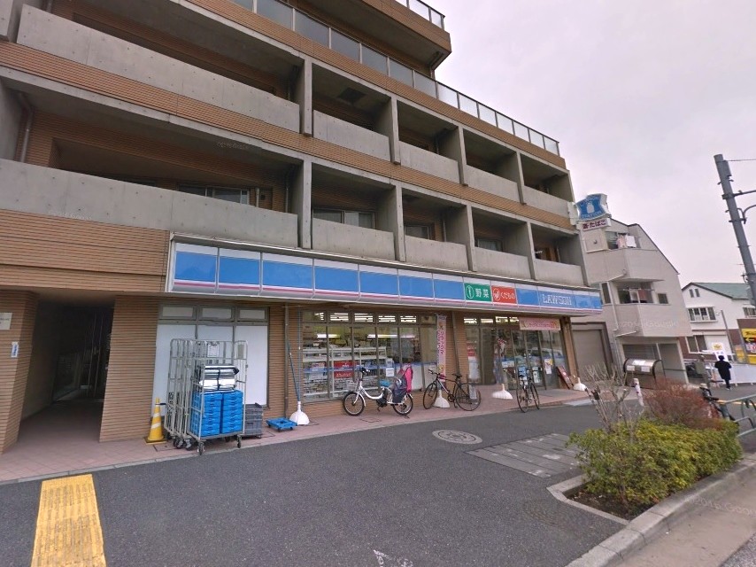コンビニ　ローソン 北沢五丁目店（コンビニ）まで333m