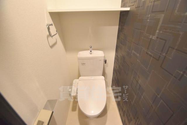 ＪＲ東西線 大阪城北詰駅 徒歩3分 11階建 築7年のトイレ写真