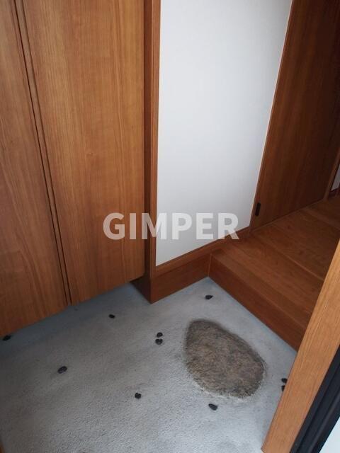 森田屋石亭 桐の玄関写真