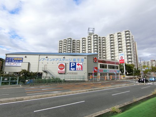 阪急千里線 千里山駅 徒歩7分 3階建 築3年の周辺写真