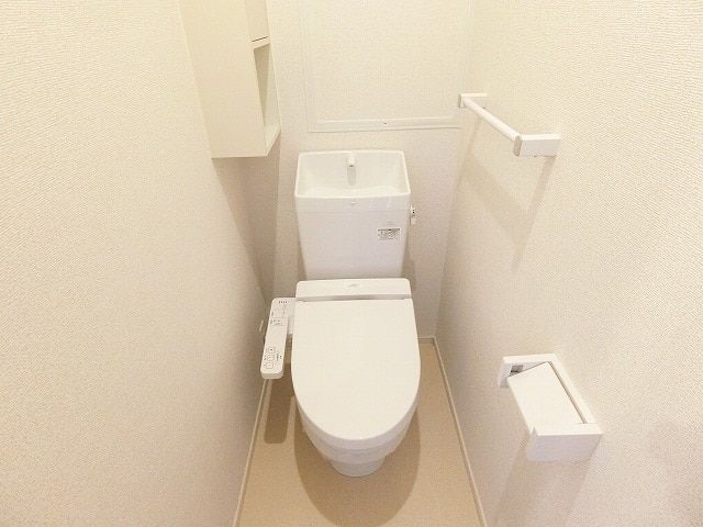 オークモントAのトイレ写真