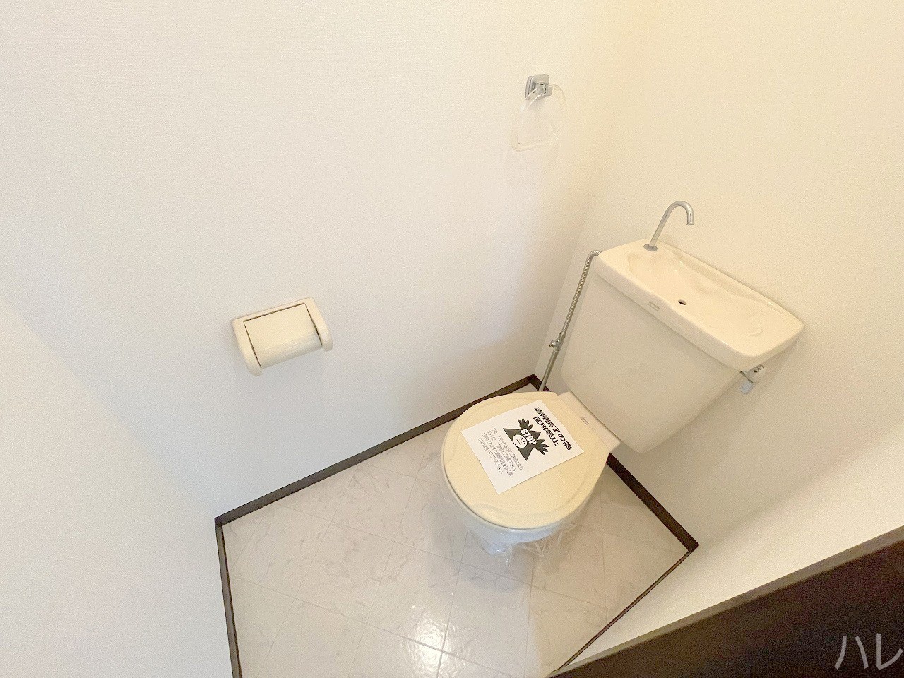 ＪＲ宇野線 備前西市駅 徒歩5分 2階建 築37年のトイレ写真